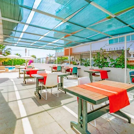 Mikado Hotel